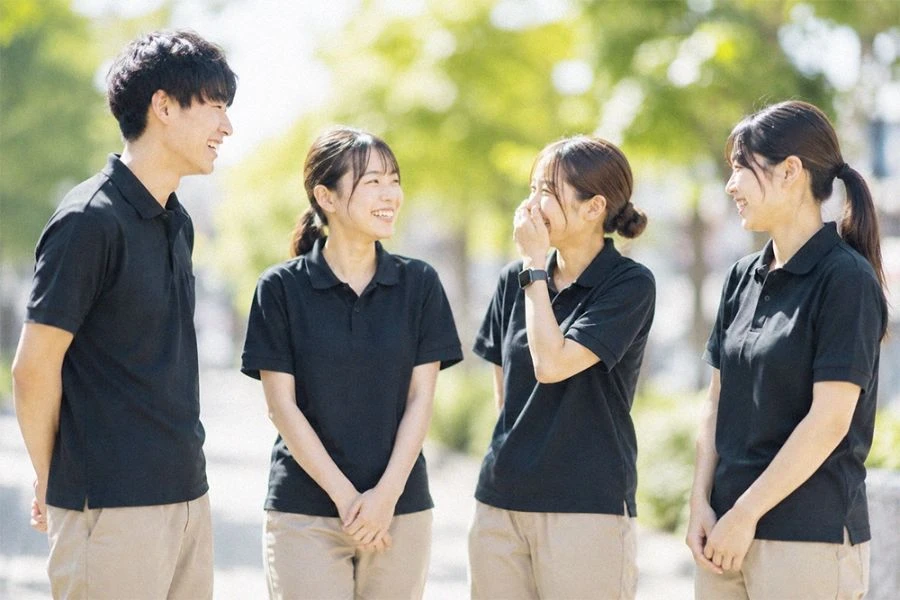MORE ACADEMYで学ぶスタッフ